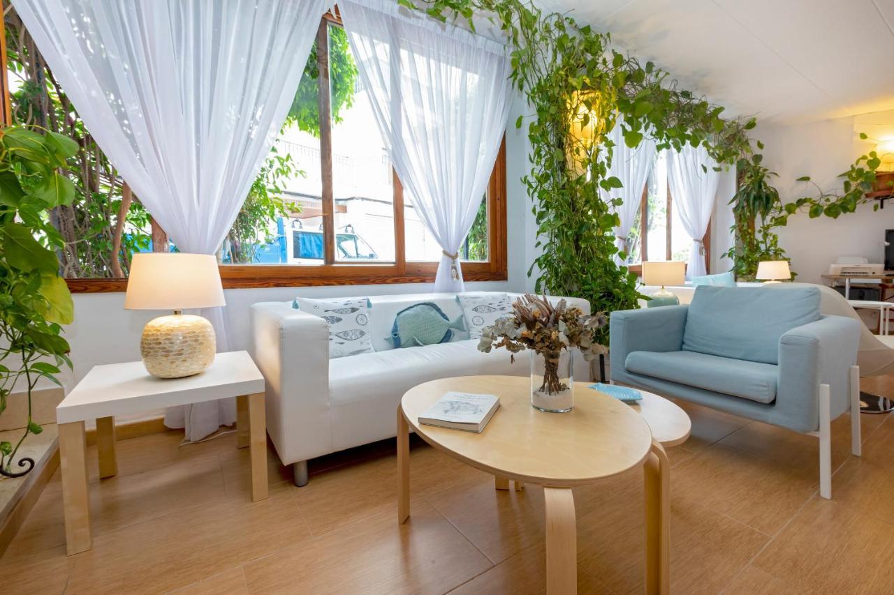 Hostal Manolita سان أنطونيو المظهر الخارجي الصورة